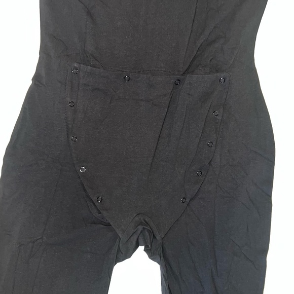 NEW Black Sleeveless Jumpsuit - Picture 6 of 7